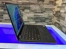 Dell Xps 9365 laptop