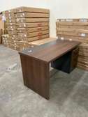 1.6m office table