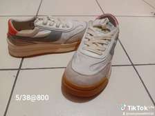 Men's shoes