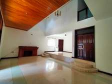 5 Bed House with En Suite in Thika Road
