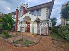 4 Bed House with En Suite in Kiambu Road