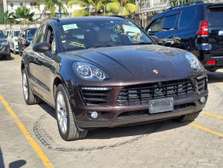 PORCHE MACAN