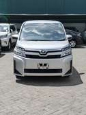 Toyota voxy 2018 on offer selling in Mombasa