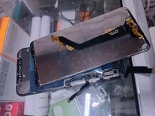 Mobile phones screen replacements
