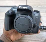 Canon Eos 77D with 18-55mm stm kit lens