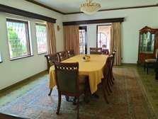 4 Bed House with En Suite in Muthaiga