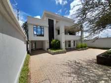 5 Bed Villa with En Suite at Rimpa