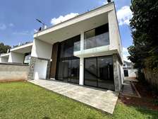 4 Bed Villa with Staff Quarters in Runda