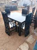 4seater dining table