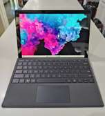 Microsoft Surface 6 / Intel Core i7 - 8th Generation