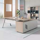 Office Desk: 1800mm L-Design Office Desk