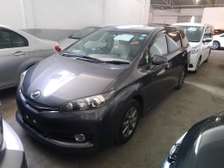 TOYOTA WISH WITH SUNROOF (MKOPO/HIRE PURCHASE ACCEPTED)