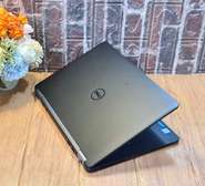 Dell E7470 8GB RAM CORE I5 256SSD