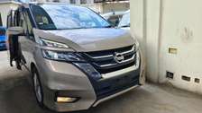 Nissan Serena highway star ⭐⭐✨ 2017 Gold