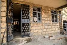 5 Bed Townhouse with En Suite at Karai