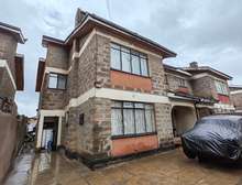 4 Bed Townhouse with En Suite at Near Boma Hotel