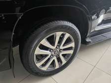 Land Cruiser V8 petrol