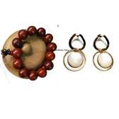 Red wooden shamballa bracelet with earrings