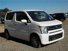 2019 SUZUKI WAGON R 5D