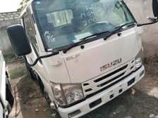 Isuzu ELF open body manual diesel on sale