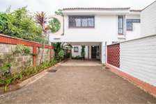 4 Bed Villa with Garden in Kilimani