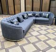 Tufted sofa/Luxurious sofa