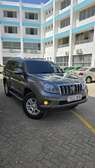 Prado tzg diesel seven seater with sunroof