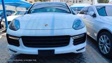 Porsche Cayenne GTs 2018 White