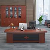 Office Desk: 1.6M Mahogany Executive Office Desk
