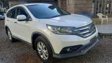 Honda CR-V White color 2018 model fully loaded