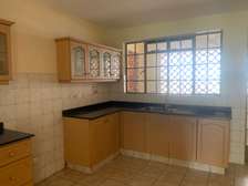 3 bedroom apartment master Ensuite to let