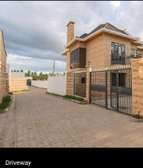 4 Bed Townhouse with En Suite in Ruiru