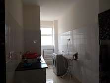 Serviced 1 Bed Apartment with En Suite at Parklands