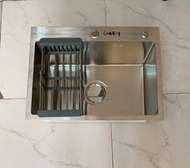 Kitchen sink single drain