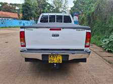 Toyota hunting double cab