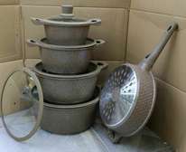Cookware Set/Bosch cookware
