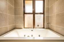 5 Bedroom Apartment-Duplex for sell In Westlands