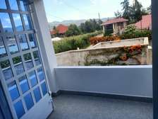 3 Bed House with En Suite at Naroro