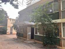 5 Bed Townhouse with Garden in Parklands