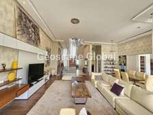 4 Bed Townhouse with En Suite in Kyuna