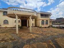 5 Bed House with En Suite in Loresho