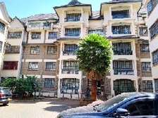 Kileleshwa -Executive three bedrooms Apt for rent.