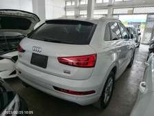 Audi Q3 pearl white