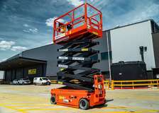 SCISSORS LIFT FOR HIRE
