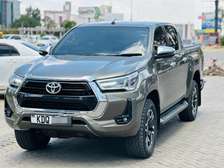 TOYOTA HILUX 4X4