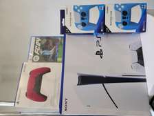 PS5 SLIM 1TB SSD ,EXTRA CONTROLLER +FC24 AND FREE COVERS