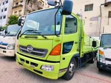 Hino Truck 2017 Manual diesel ⛽