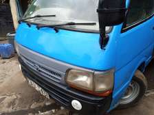 Toyota Hiace 5L matatu