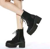 *Chunky Suede Boots*
*Sizes: 36,-,42*