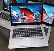 HP 820 G3 Laptop corei5/8/256ssd